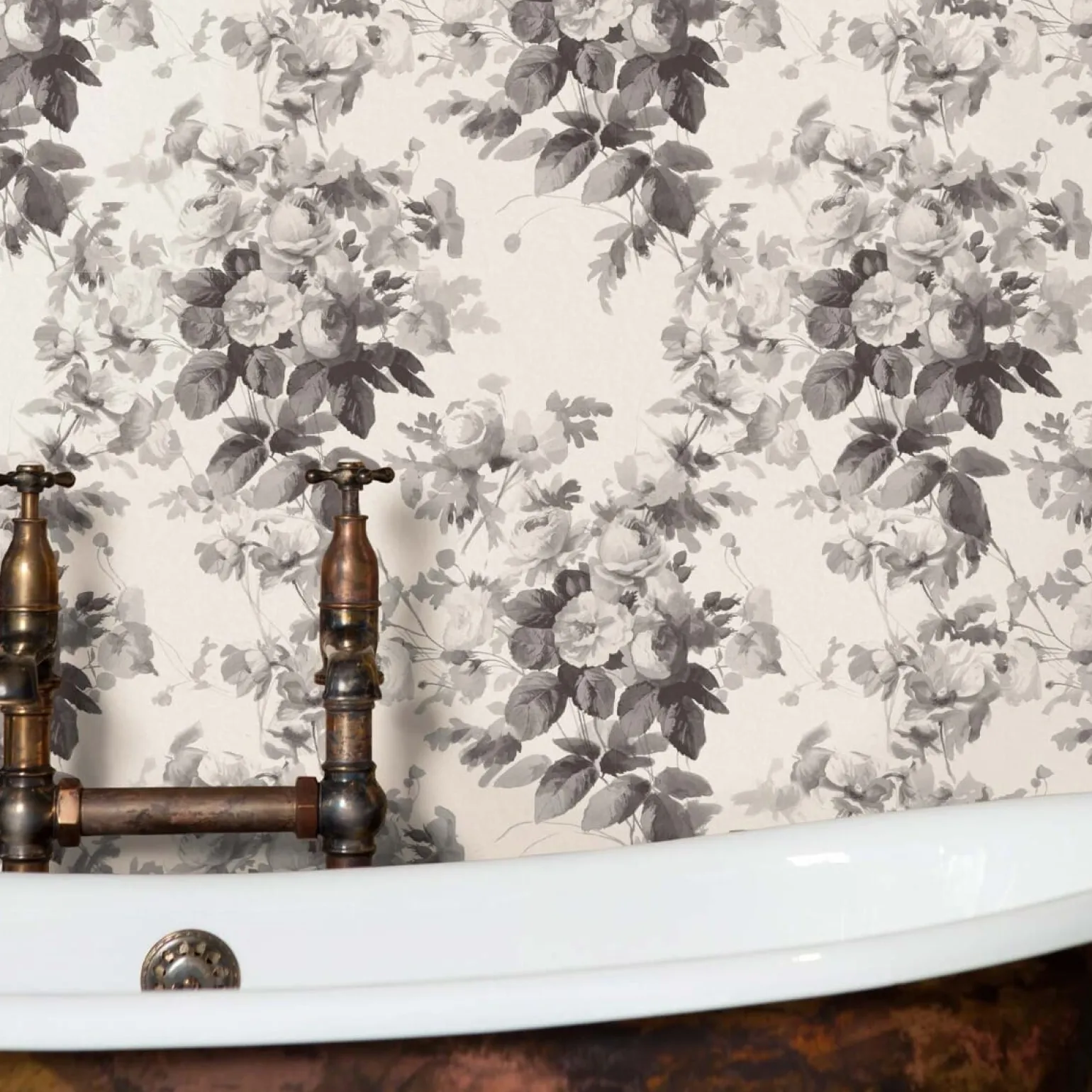 LONDON ROSE Traditional Wallpaper - Smoke Grey