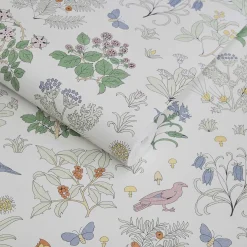 VOYSEY'S GARDEN MAGNA Wallpaper - Off White